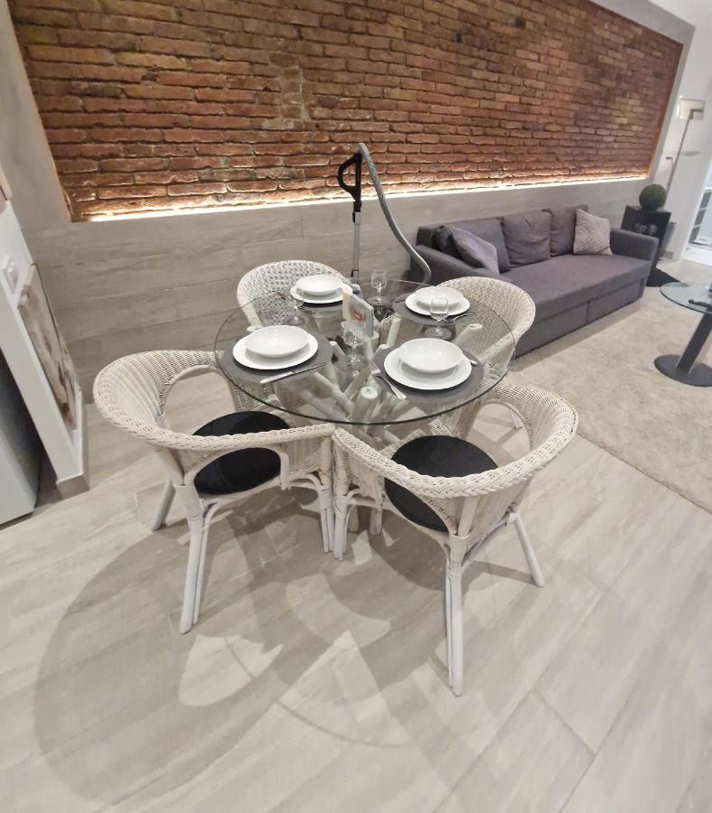 דירות הוספיטלט דה יוברגאט Barcelona,Apartamento Con Terraza מראה חיצוני תמונה